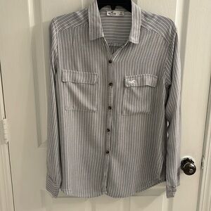 *SALE* EUC Hollister Button Down Shirt Size S